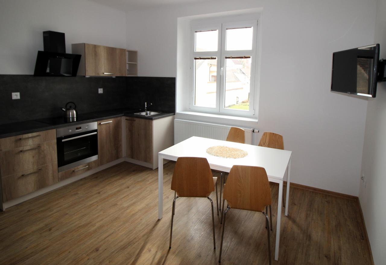 Apartmany Na Sadech Třeboň Exterior foto